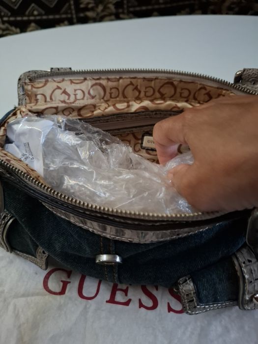 Bolsa Guess vintage y2k G