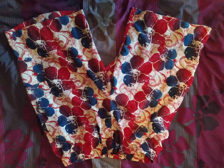 Продам Шорты - бриджи H&M