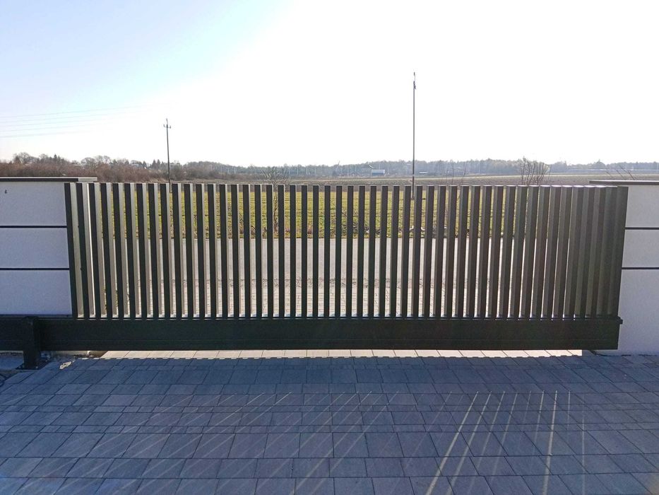 Brama przesuwna aluminiowa 150x500cm grzebień