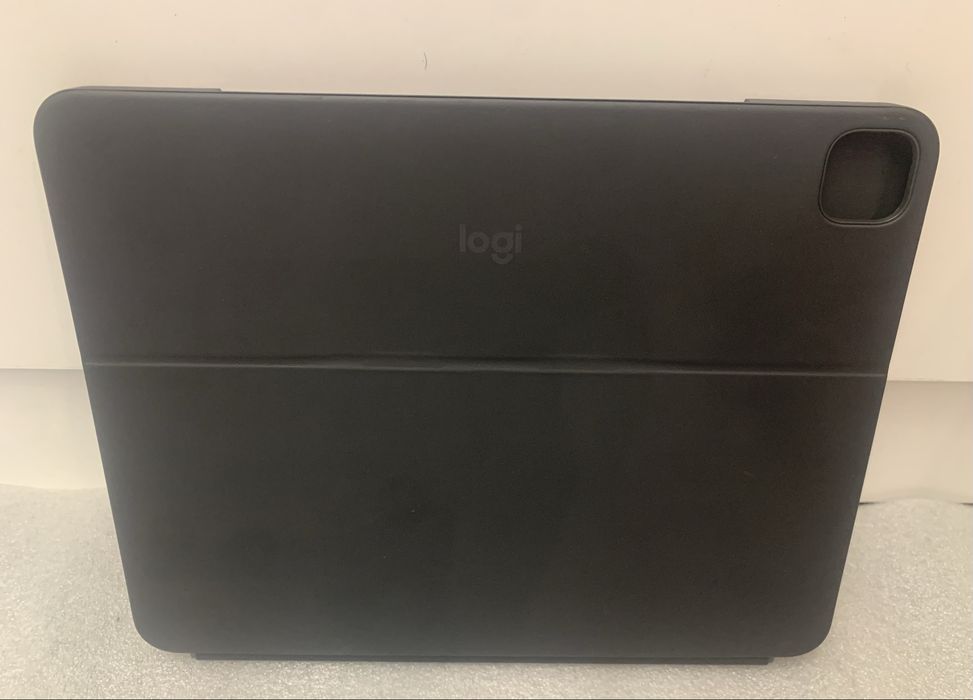 Logitech Combo Touch iPad Pro 12,9” 5/6 gen. klawiatura AZERTY