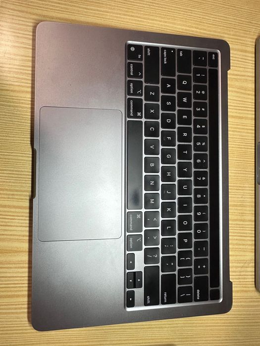 MacBook Pro M1 para peças513458451744696321