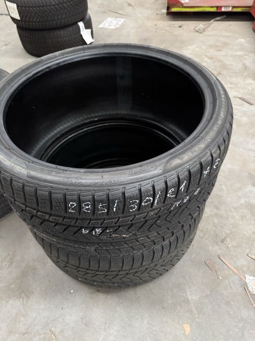 Dwie opony zimowe 285/30/21 PIRELLI Demo F-Vat