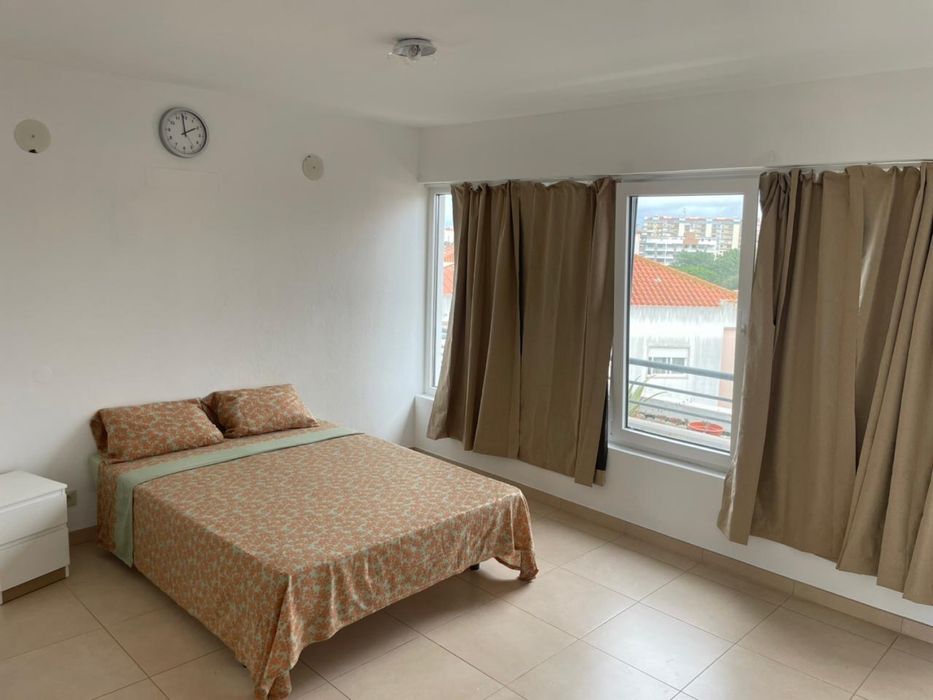 Para 1 PESSOA  - Quarto para Arrendar