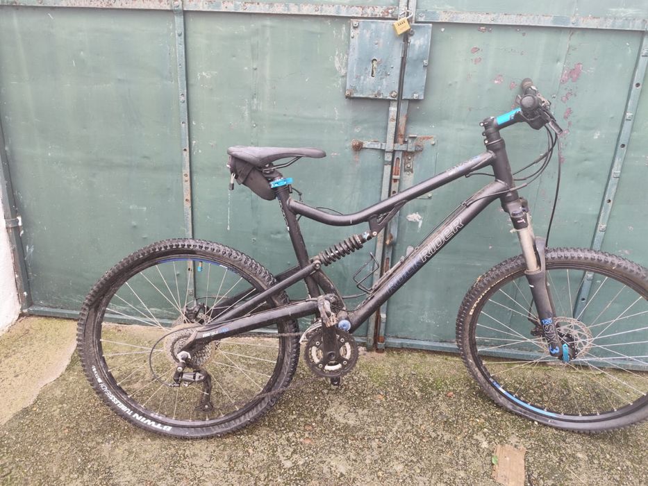 Bicicleta praticamente nova