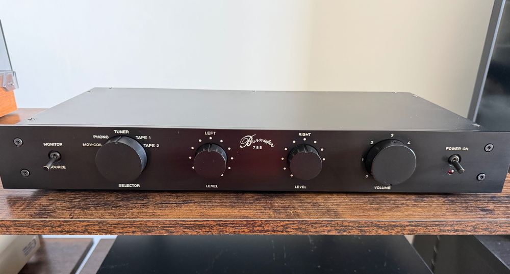 Przedwzmacniacz preamp Burmester 785 B
