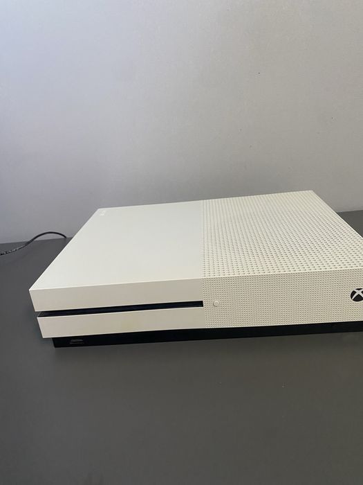 x box one s.