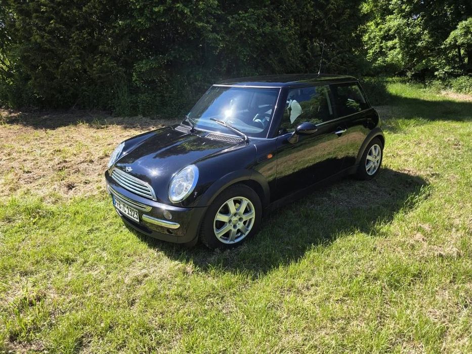 mini r50 r53 Kolor Black  Linki Maski Zamek Pompa Abs Asc ASR Wybierak Zmiany Biegów Linki Dach panorama Podsufitka Obudowa filtra powietrza listwa Blenda klapy Serwo Antena Wydech tłumik Dzwignia Otwirania Maski r56