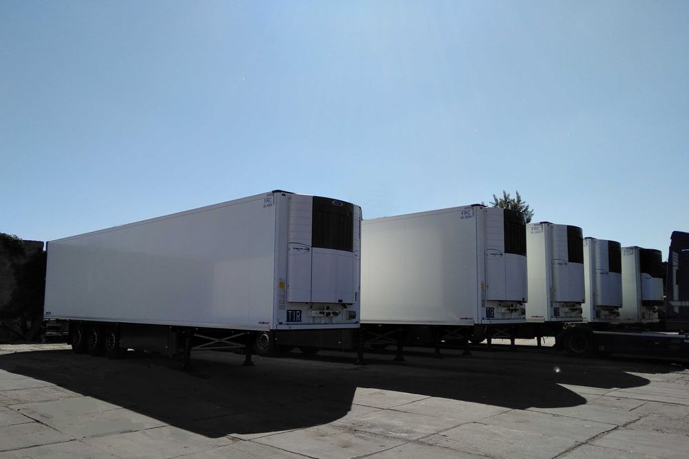 SCHMITZ тент, реф.   DAF Тягачі.    Окремо і разом