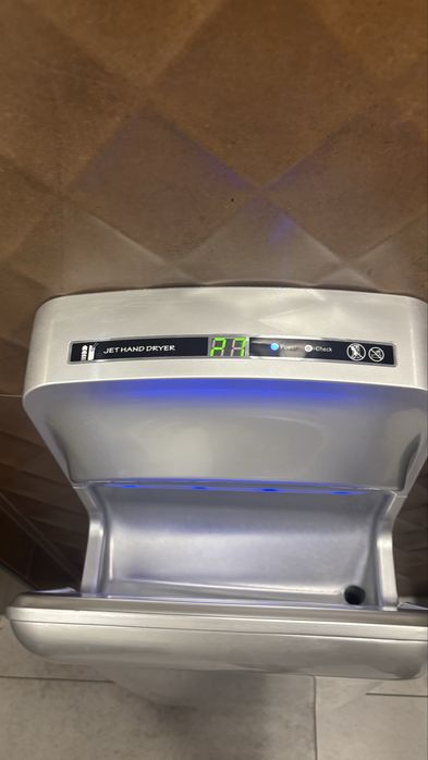 Kieszeniowa suszarka do rąk  Warmtec
