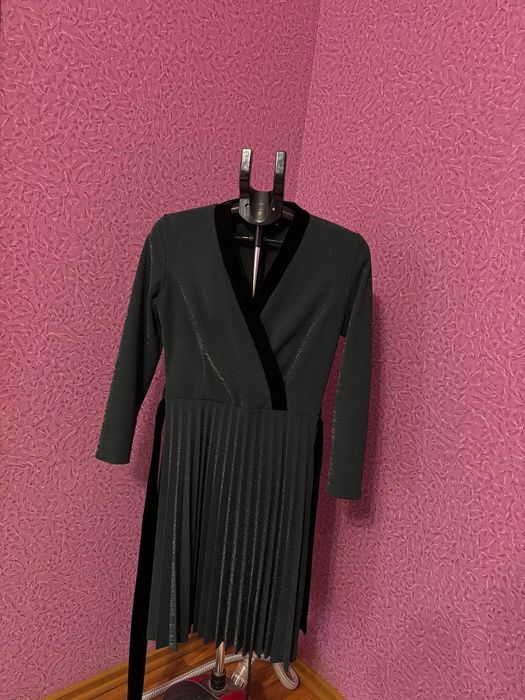 Плаття жіноче, сукня жіноча