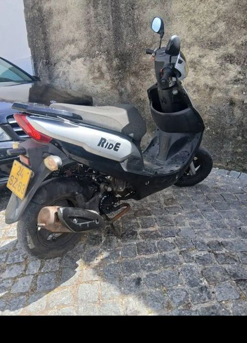 Vendo ou troco scooter ride jump de 2017 2 tempos 
Scooter a trabalhar bem com decomento