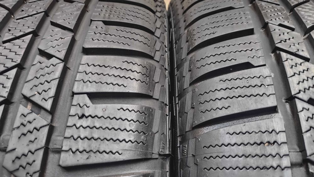 шини 235/60R17. Continental. 8,6мм. 2023р зимові