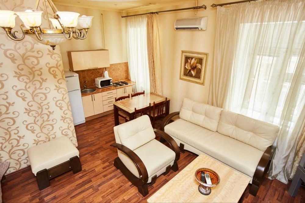 Сдам 1-комнатную квартиру Театральный переулок/ Горсад/ Оперный театр