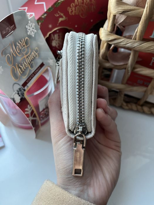 Гаманець жіночий кремовий Mango