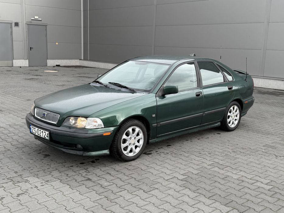 Volvo S40