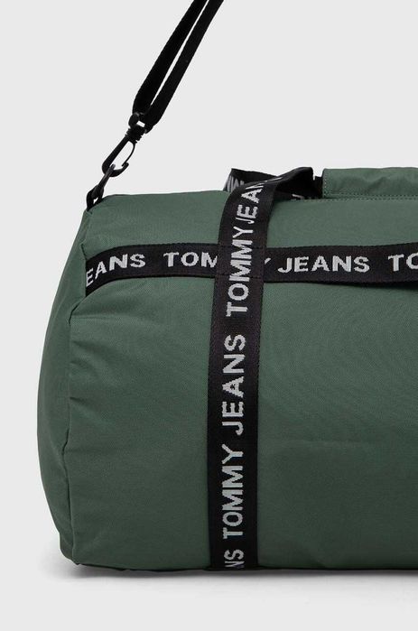 Новая сумка tommy hilfiger (томми essential duffle green bag)с америки