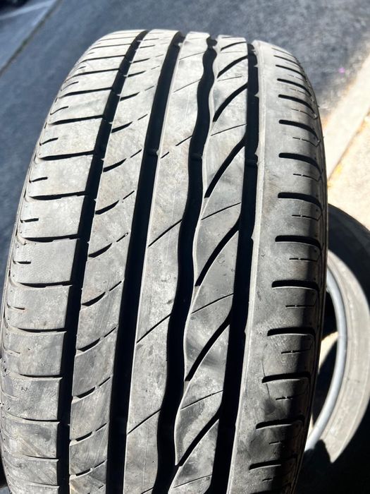 215/45/16 Bridgestone 2 pneus