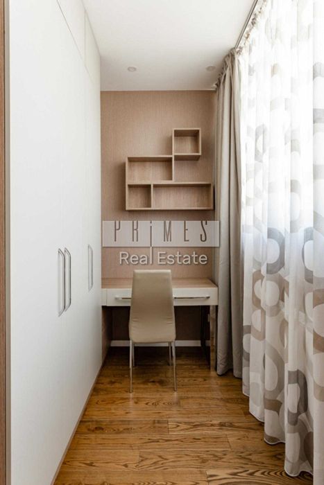 Пропонується до продажу  4-к квартира 119м  у ЖК Новопечерські Липки.