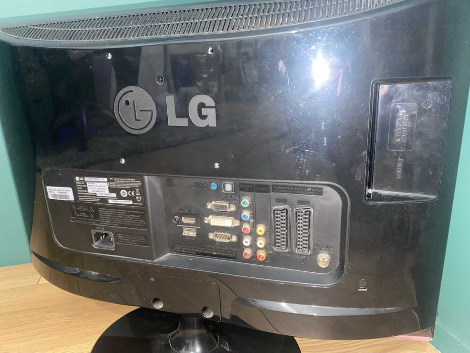 Monitor/TV LG M2262D FullHD 22''