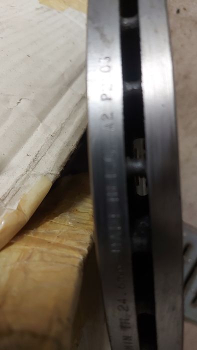 Tarcze hamulcowe Opel Frontera 2.5 TDS long