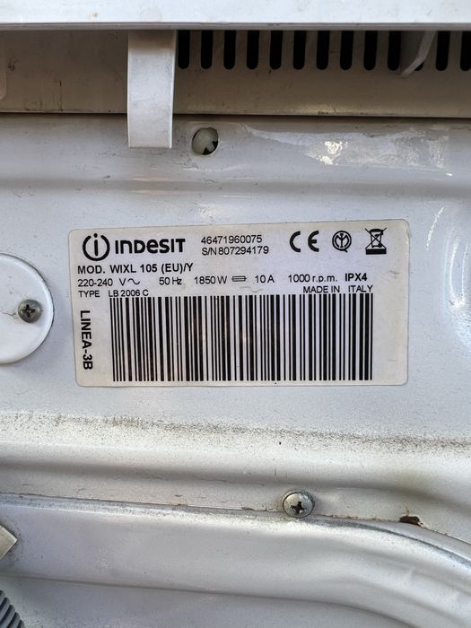 Пральна машина indesit