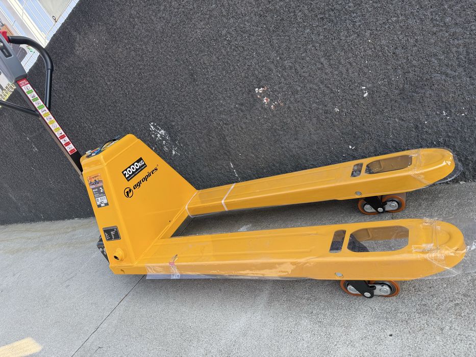 Porta paletes eletrico 2000 kg
