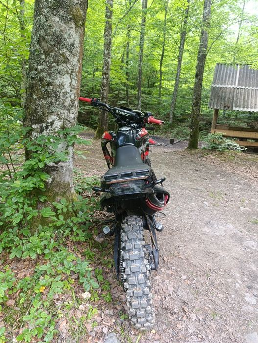 Продам мотоцикл geon 200 lite