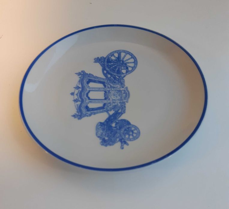Lindo Pratinho em Porcelana "Coche de D. João V"