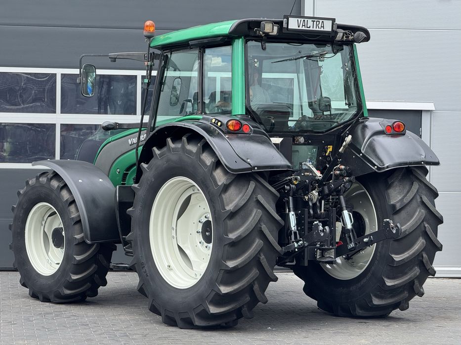 Valtra N 141 HiTec
