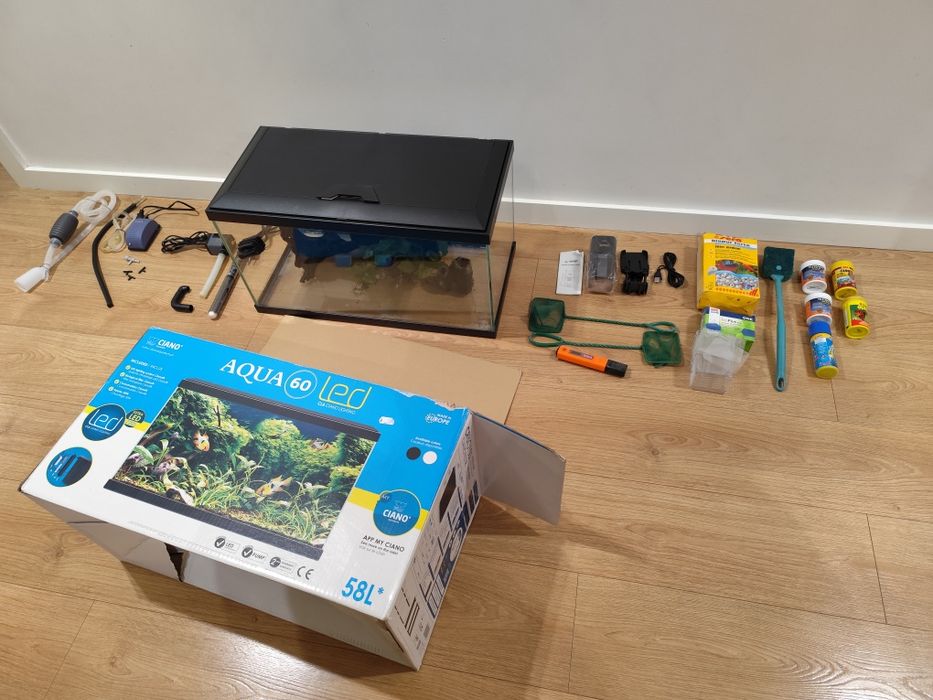 Aquário 58l com TUDO (vale mais de 200€)