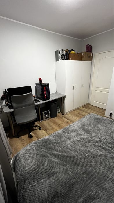 Pokoj w dwupokojowym mieszkaniu . Ul. Sokoła / Sołacz . Blisko UPP