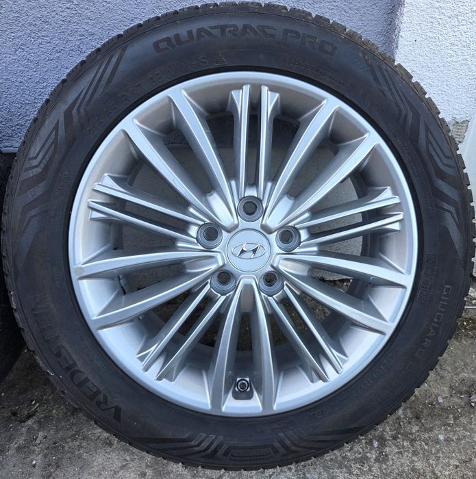 Felgi opony caloroczne Hyundai Kona I40 7x17 ET50 5x114,3