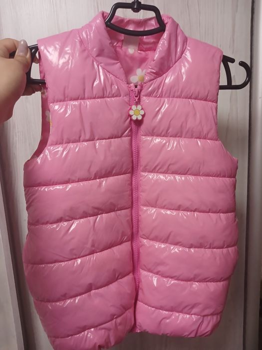 Жилетка 134р. Для девочки.