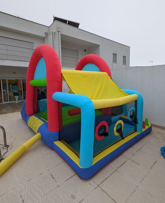 Aluguer de insuflável