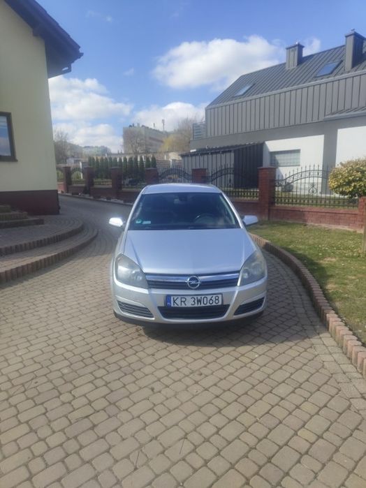 Opel Astra H 1.4 benzyna
