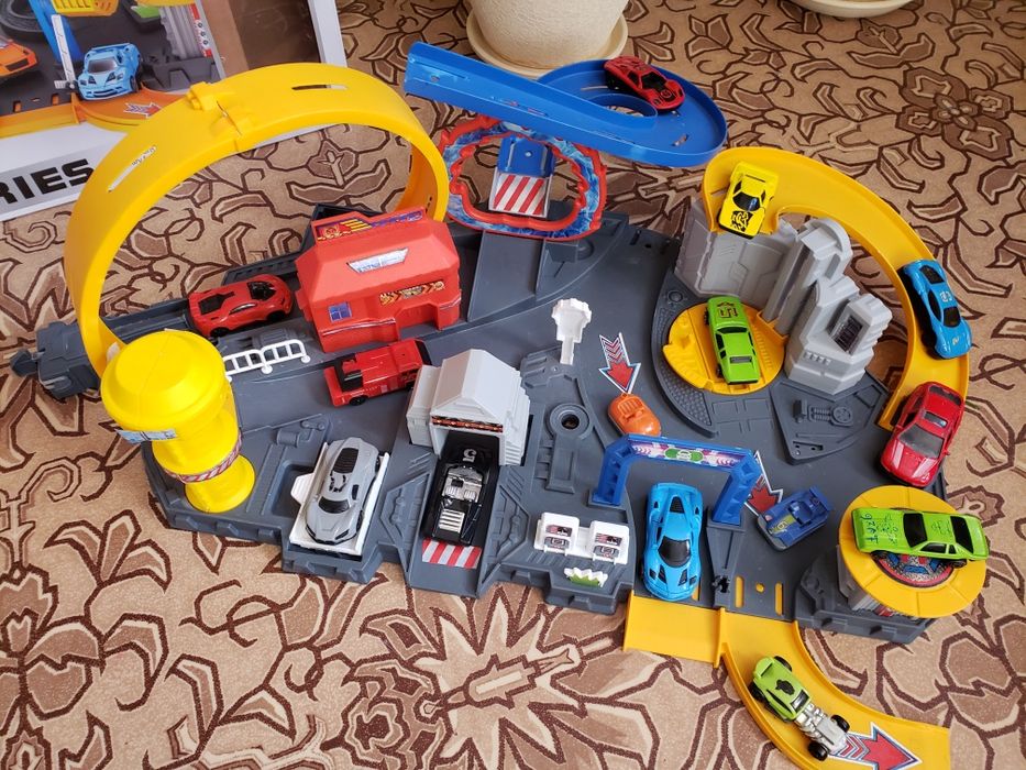 Автотрек паркинг детский Track city series