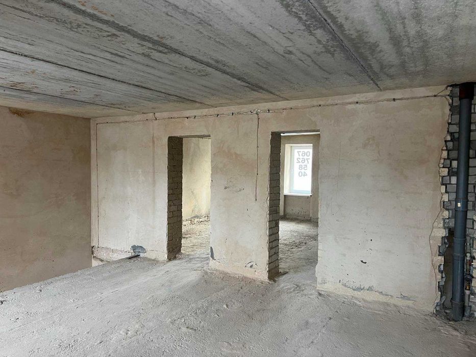 Продам дворівневу квартиру на Масанах