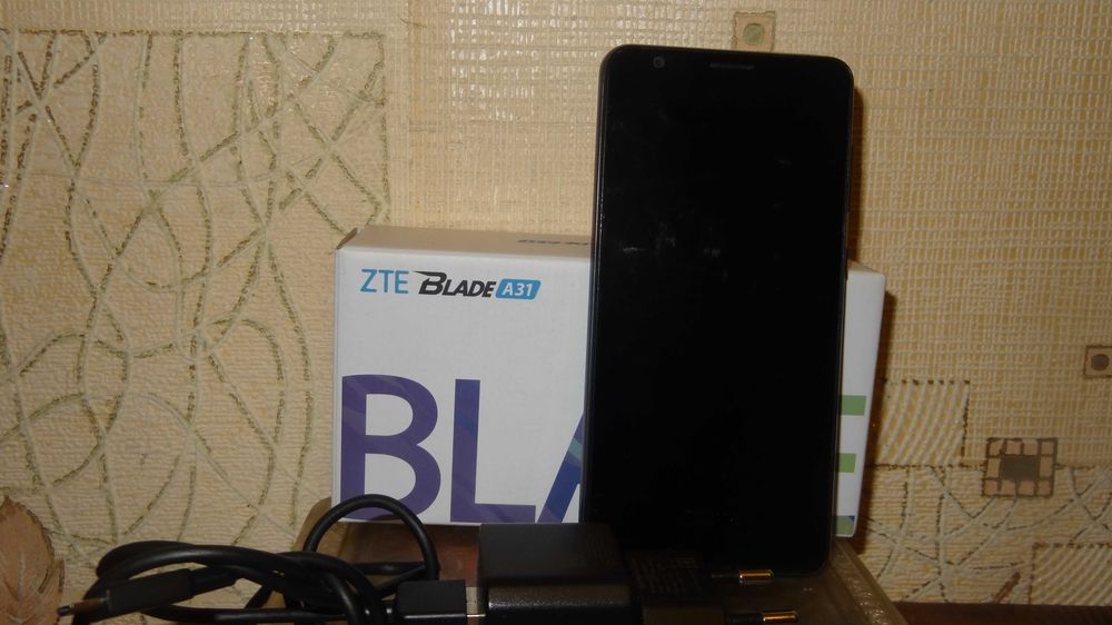 Продам недорого новый неисправный смартфон ZTE Blade A31