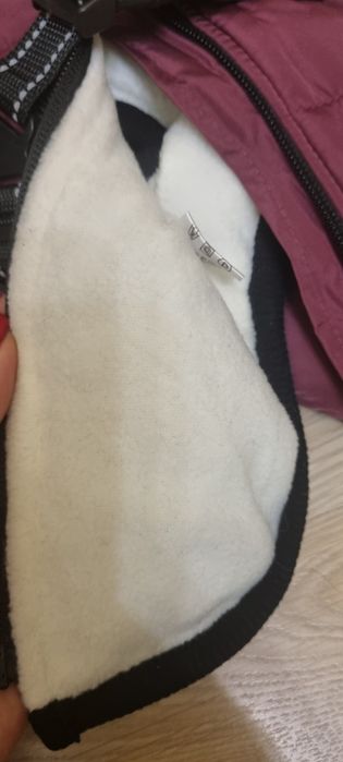 Одежда для собак ,непромокаемая теплая жилетка с шлейкой