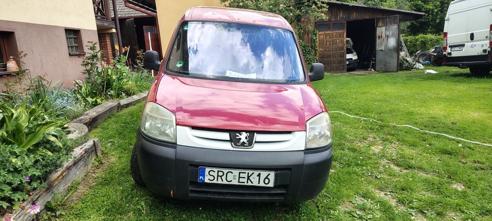 Peugeot partner Citroen Berlingo benzyna