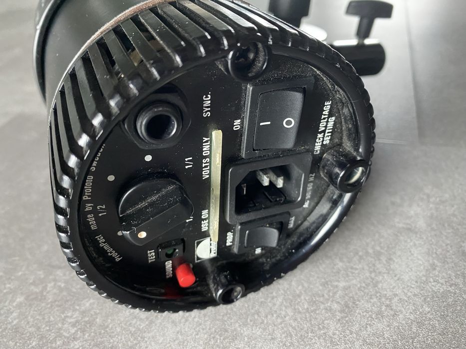 Profoto Compact 250w