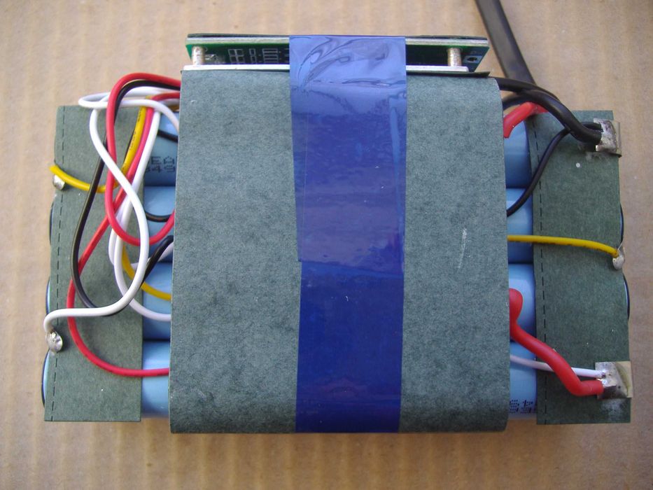 Аккумулятор Li-ion 36v 4.4Ah LG 20шт 18650 с платой BMS