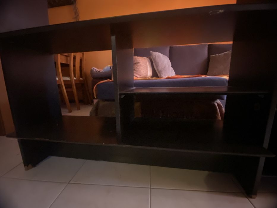 Estante para TV com arrumaçao
