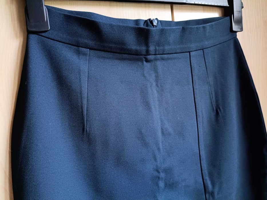 Granatowa elegancka obcisła spódnica do kolan 36 S S1