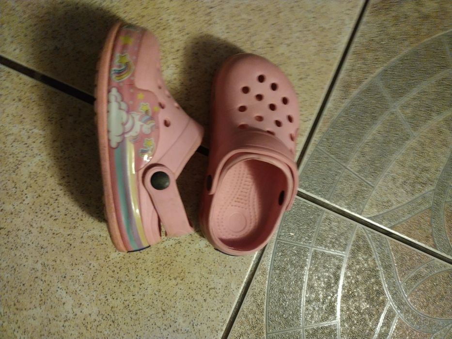 Swiecące klapki rozm. 27