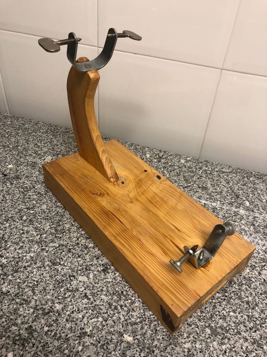Tábua de madeira para presunto