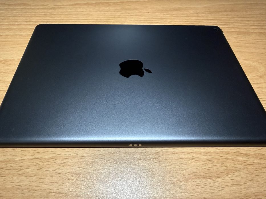 Apple iPad 10.2" (9 Gen) Space Gray