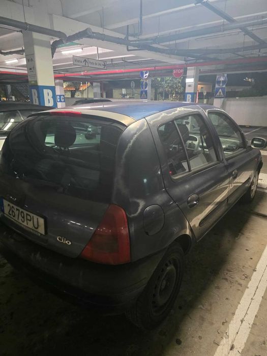 Clio II 2000 - 1.2 Gasolina 58 cv 5p