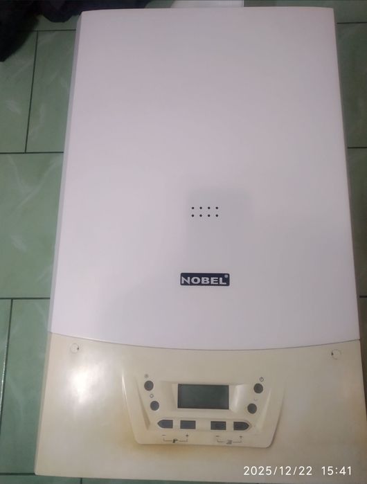 Газовий котел настінний