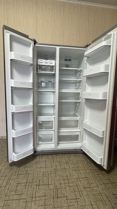 Холодильник LG GR-B207WLQA side-by-side